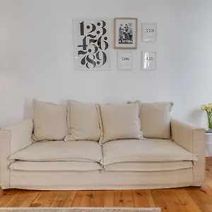 Madragoa Cosy Apartment Lisbon